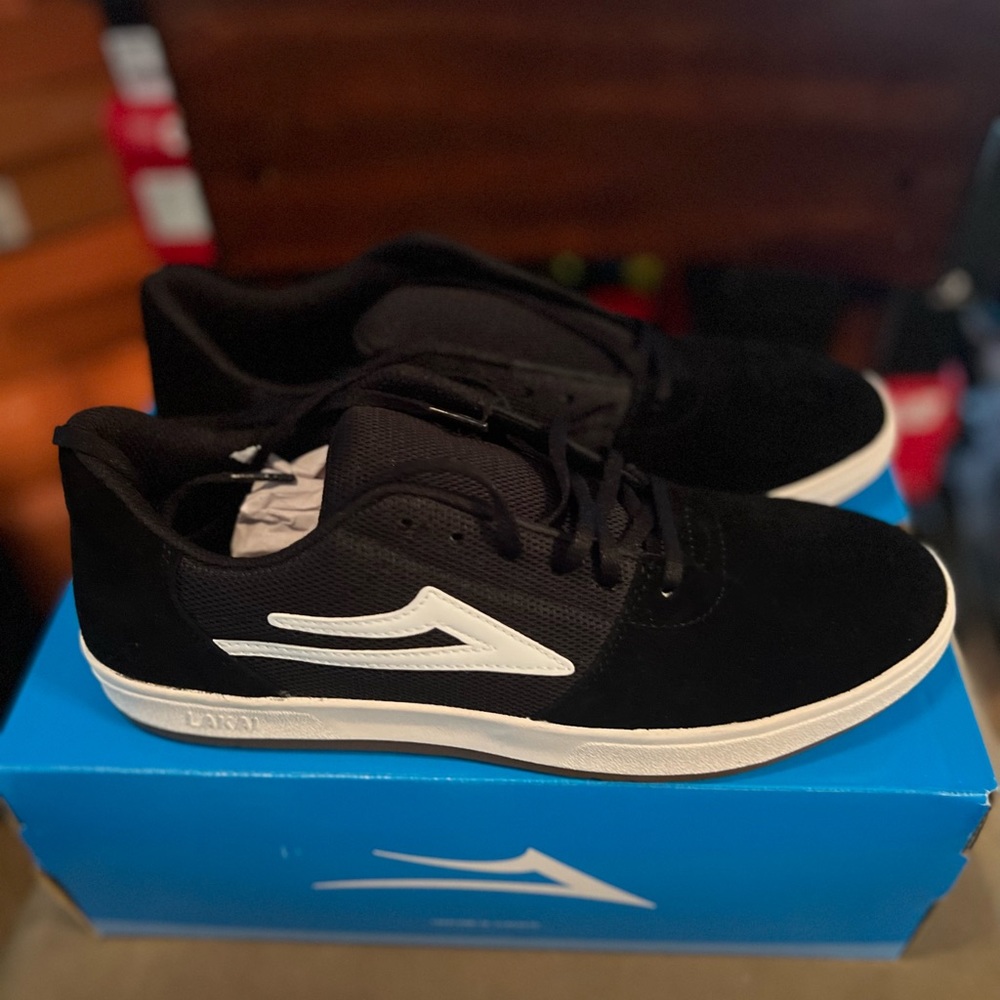 lakai Brighton shoes size 9.5 Men